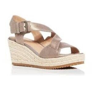 Eileen Fisher Womens 6.5 Strappy Metallic Gold Espadrille Wedge Sandals Summer